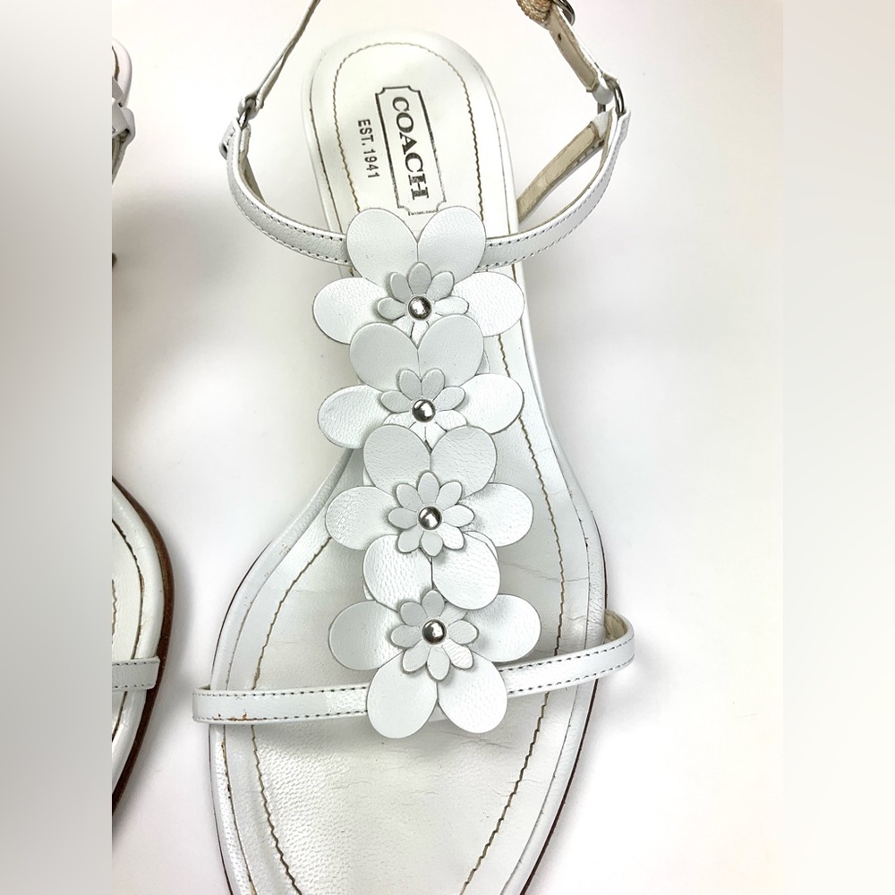 Vintage Coach Kelly Sandal - Picture 2 of 10